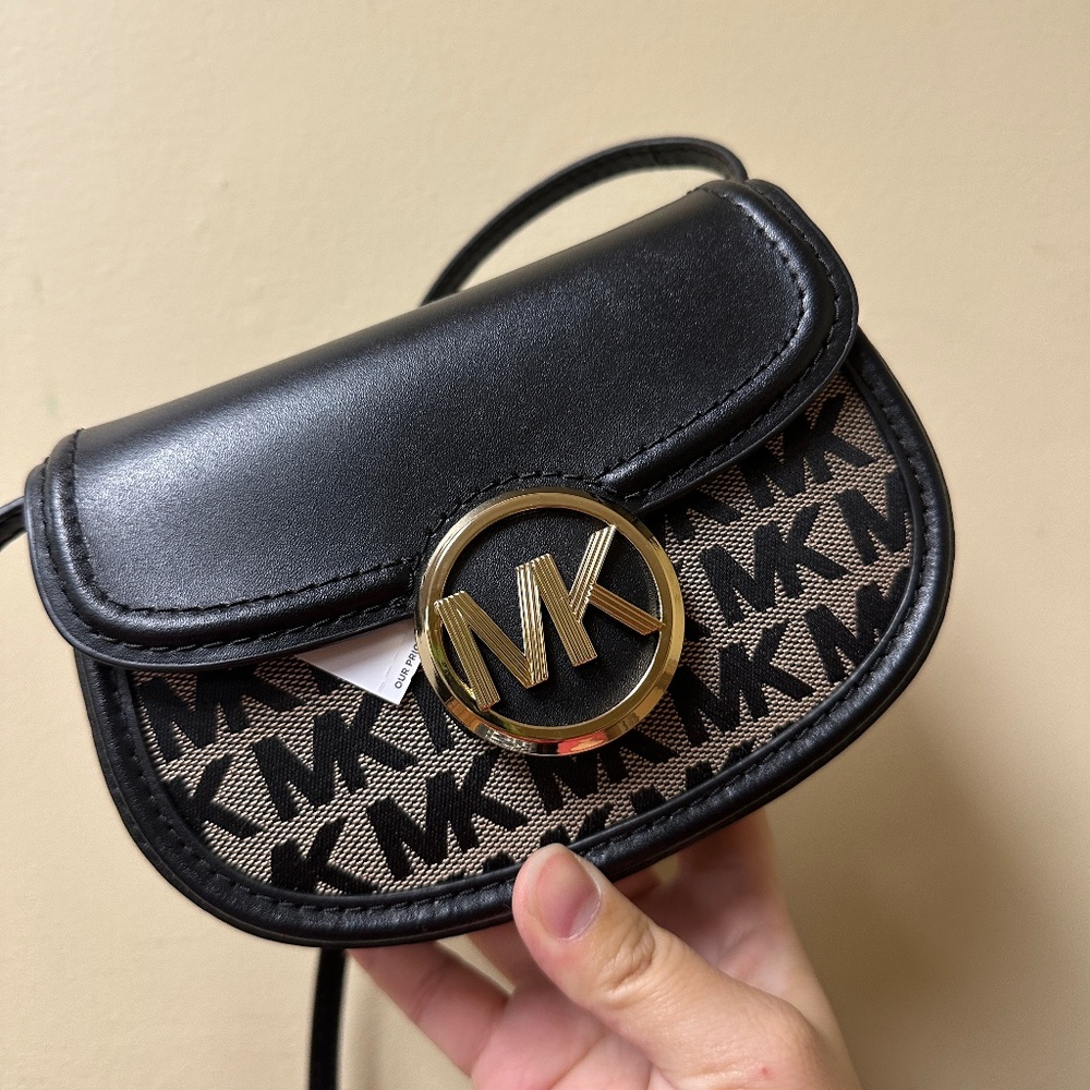 NWT! MK Michael Kors Fulton Leather Small Belt Bag Crossbody In Black 35F9GFTN1J